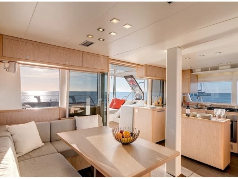 Katamarán k pronájmu v Lefkáda za nejlepší cenu