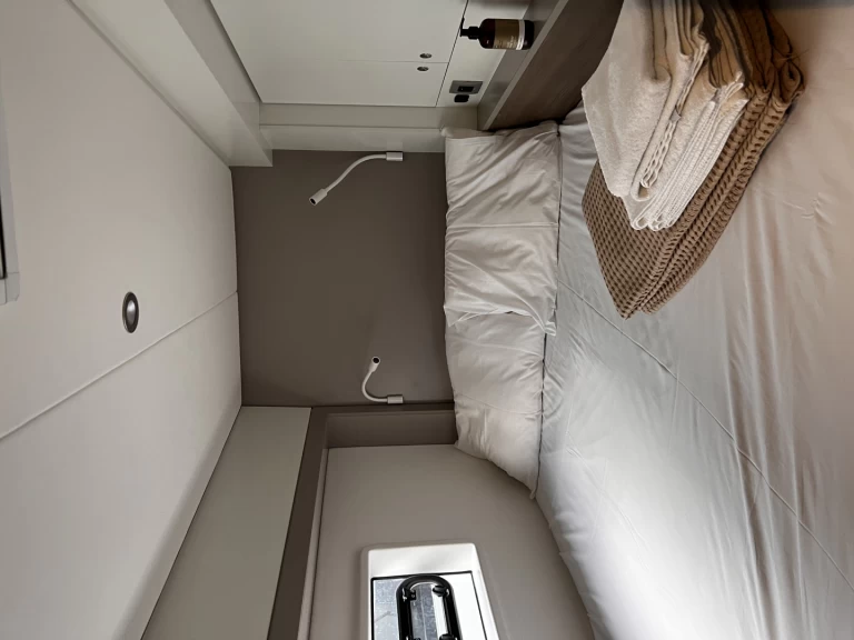 Pronajmout si Bali Bali 4.2 v Alimos