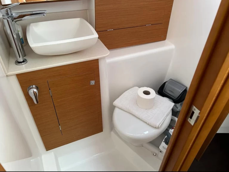 Pronajmout Plachetnice se skipperem či ne Dufour v Orhaniye