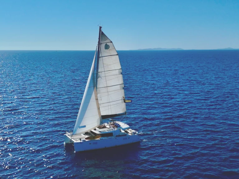 Katamarán k pronájmu v Šibenik  za nejlepší cenu