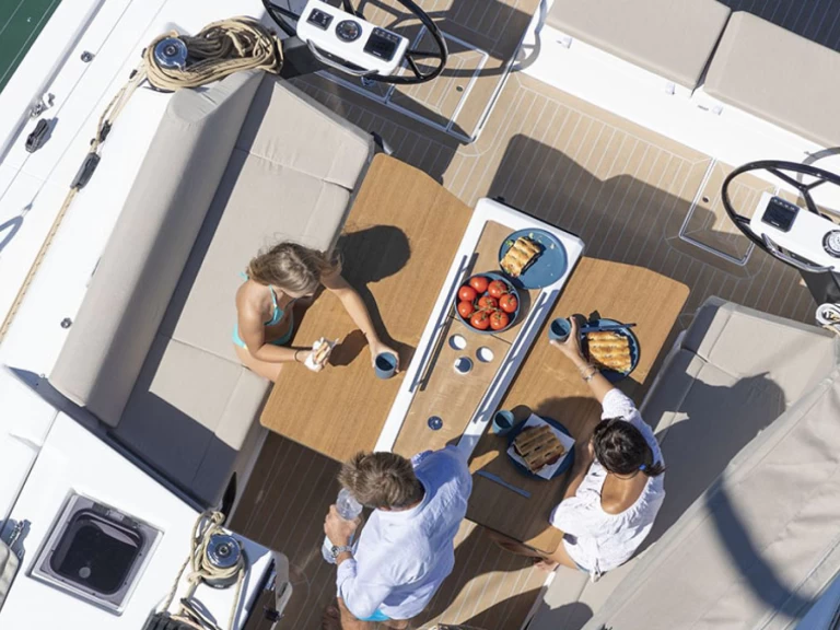 Pronájem lodi Dufour Dufour 430 Grand Large v Lefkada (ostrov) na Samboatu