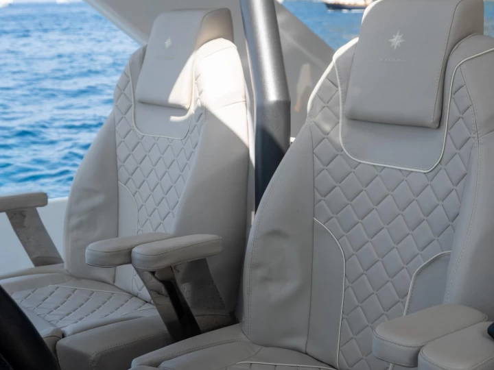 Pronájem jachty v Pozzuoli -Prestige Prestige 520 S na Samboatu