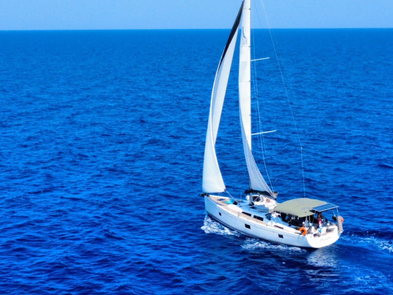 Pronájem lodi Hanse Hanse 508 v Volos na Samboatu