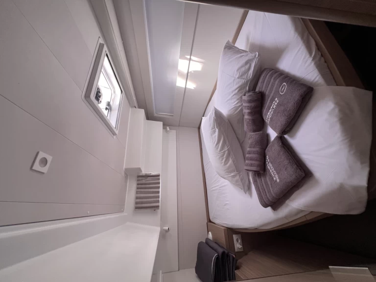 Lagoon Lagoon 40 jednotlivci a charterové společnosti v Gouvia