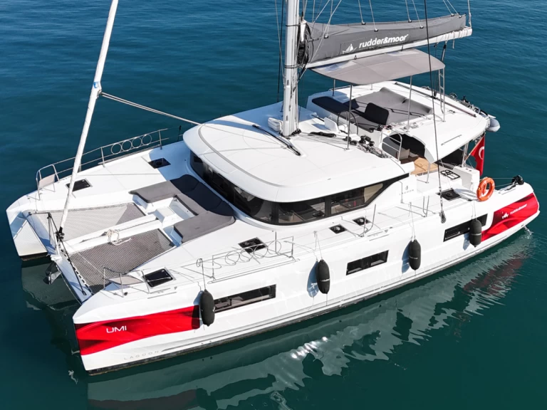 Pronájem jachty v Fethiye -Lagoon Lagoon 46 na Samboatu