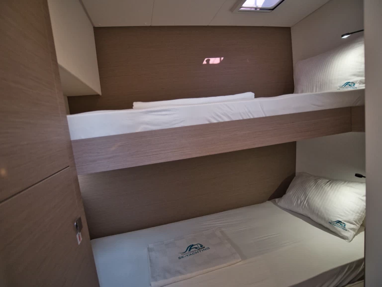 Fountaine Pajot Saona 47 jednotlivci a charterové společnosti v Marmaris