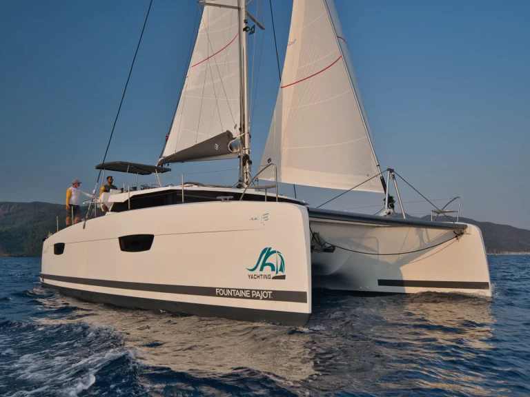 Pronájem jachty v Marmaris -Fountaine Pajot Saona 47 na Samboatu