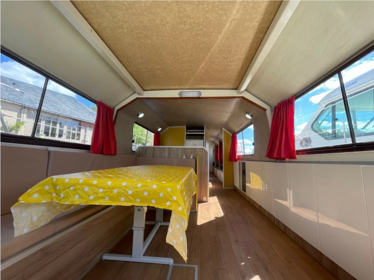 Pronájem jachty v Sablé-sur-Sarthe -Nicols Yacht Classic Groupe 6-11 p. na Samboatu