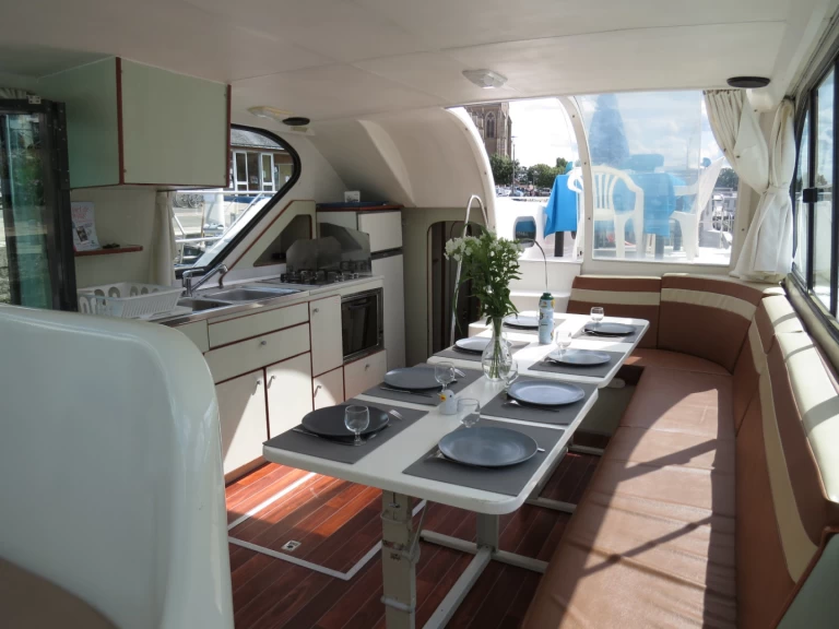 Pronájem jachty v Sablé-sur-Sarthe -Nicols Yacht Confort Groupe 8-10 p. na Samboatu