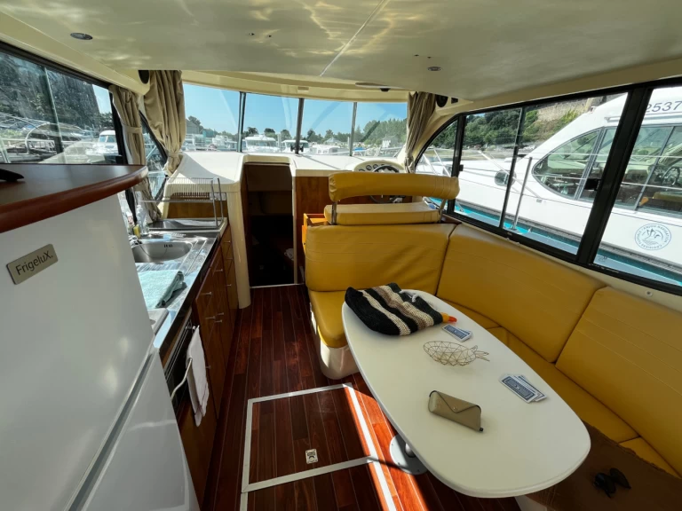 Pronájem jachty v Grez-Neuville -Nicols Yacht Confort Couple XL 2-4 p. na Samboatu