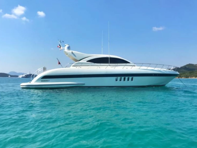 Pronájem lodi  Mangusta 72 v Salerno na Samboatu