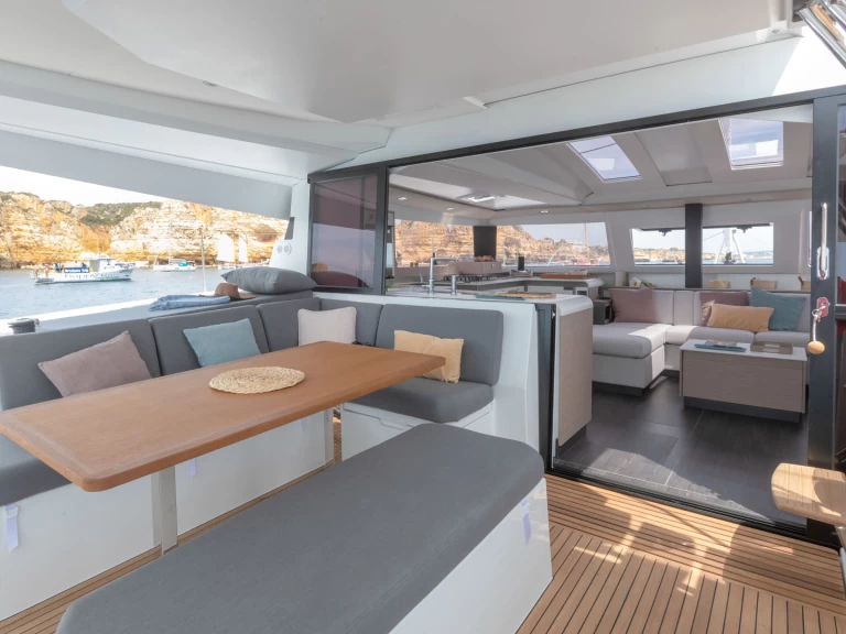 Pronajmout si Fountaine Pajot Elba 45 v Bas du Fort
