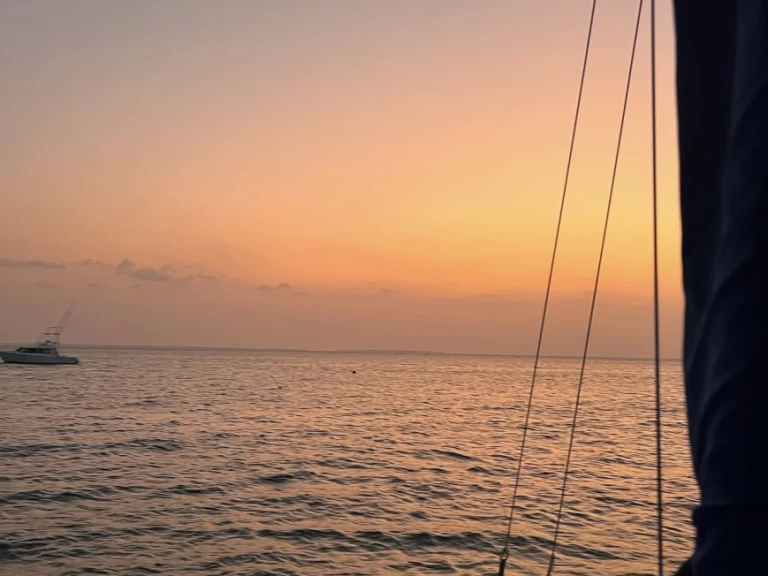 Custom Made Custom made jednotlivci a charterové společnosti v Kendwa