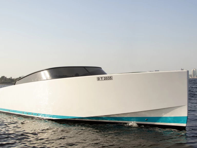 Pronajmout si VanDutch VanDutch 40 v Dubai Marina