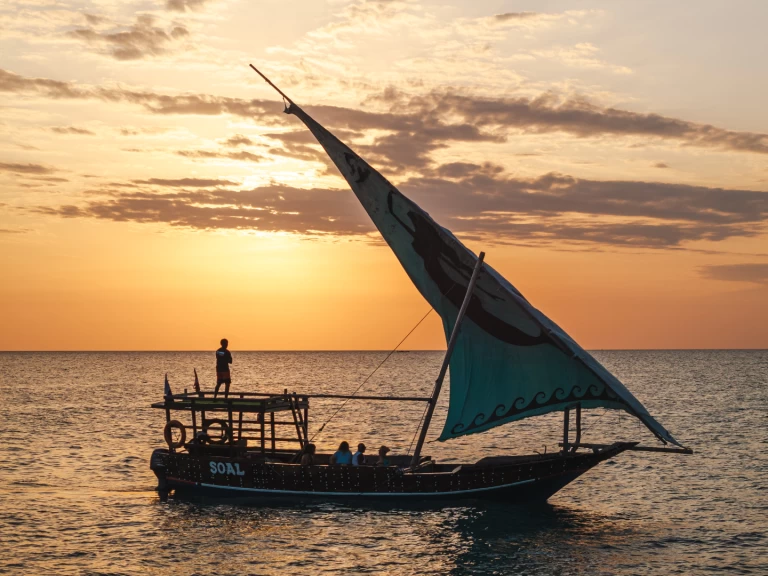 Pronájem lodi Kendwa lákavé ceny Custom made
