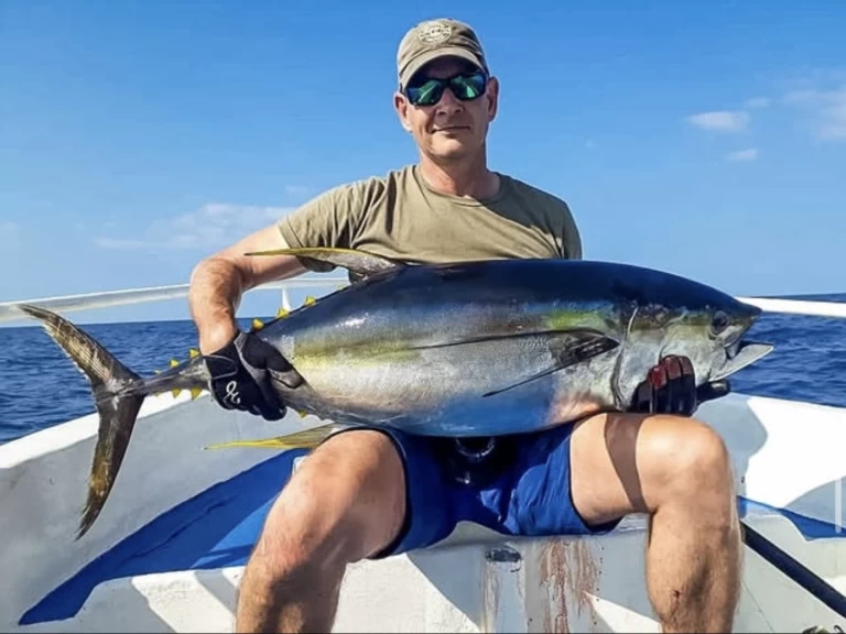 Custom Made Custom made jednotlivci a charterové společnosti v Kendwa