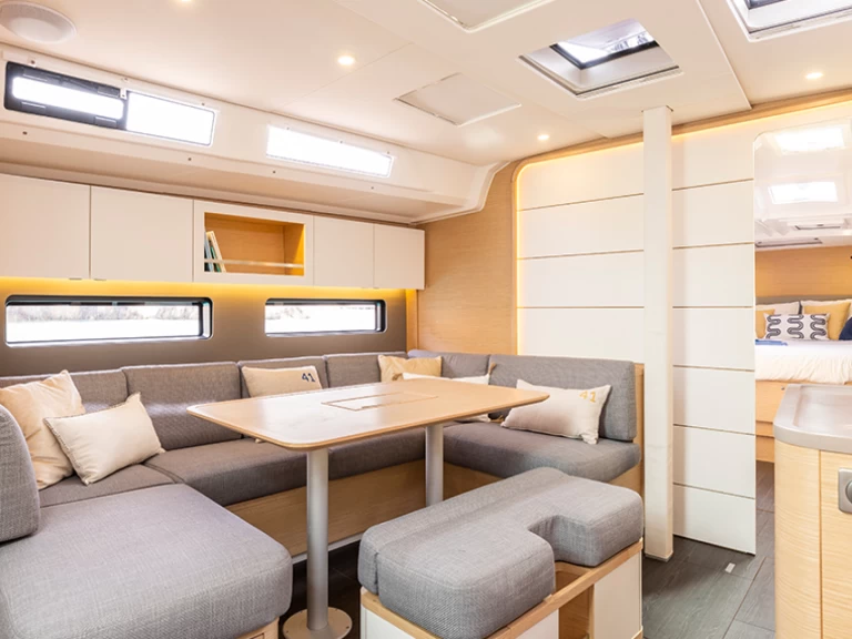 Pronajmout Plachetnice se skipperem či ne Dufour v Palermo