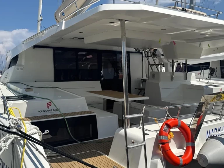 Pronájem Katamarán v Palermo -Fountaine Pajot Elba 45