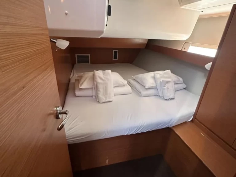 Pronájem lodi Saltsjö-duvnäs lákavé ceny Dufour 460 Grand Large