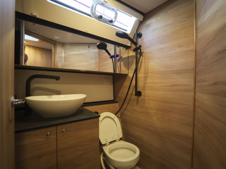 Pronájem lodi D&D Yacht D&D Kufner 50 v Salerno na Samboatu