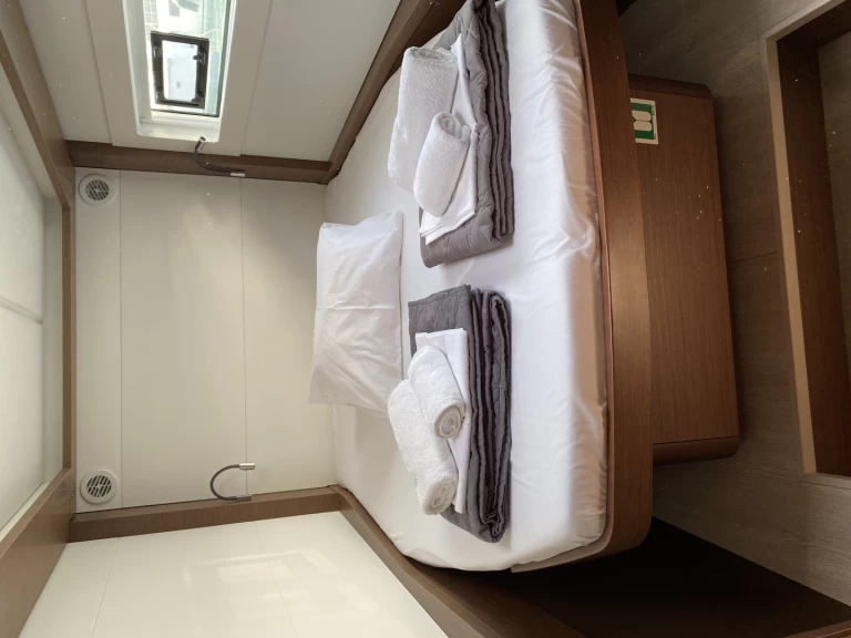 Lagoon Lagoon 46[G] jednotlivci a charterové společnosti v Alimos