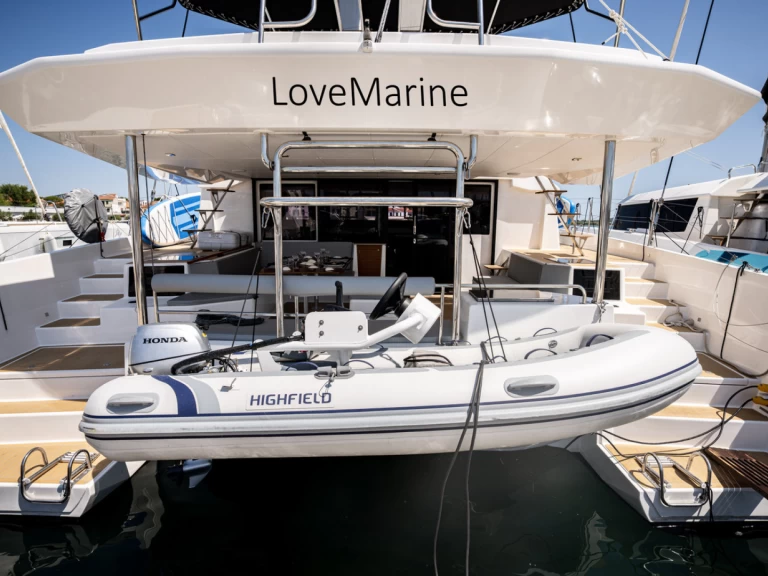 Pronájem Katamarán Dufour s licencí