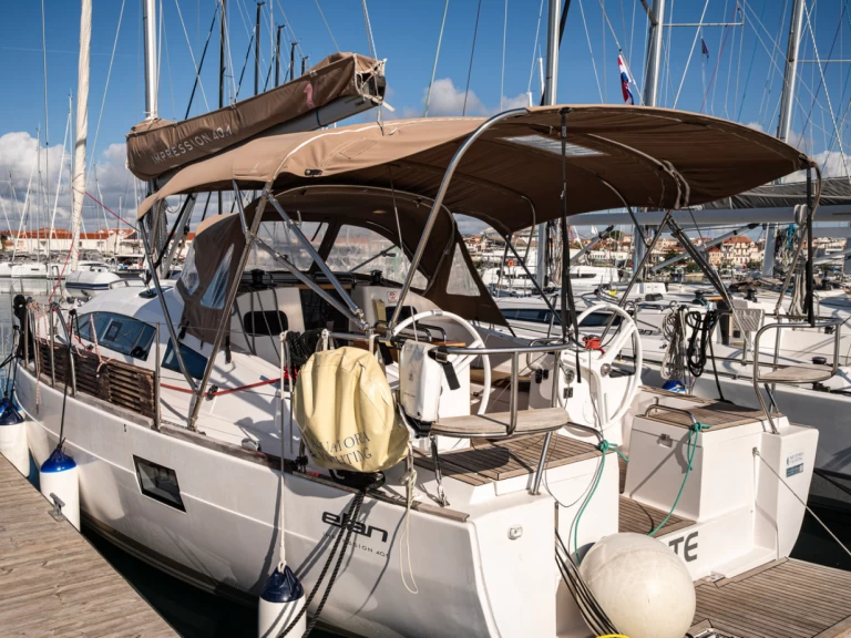 Pronájem lodi Elan Impression 40.1 v Pirovac na Samboatu