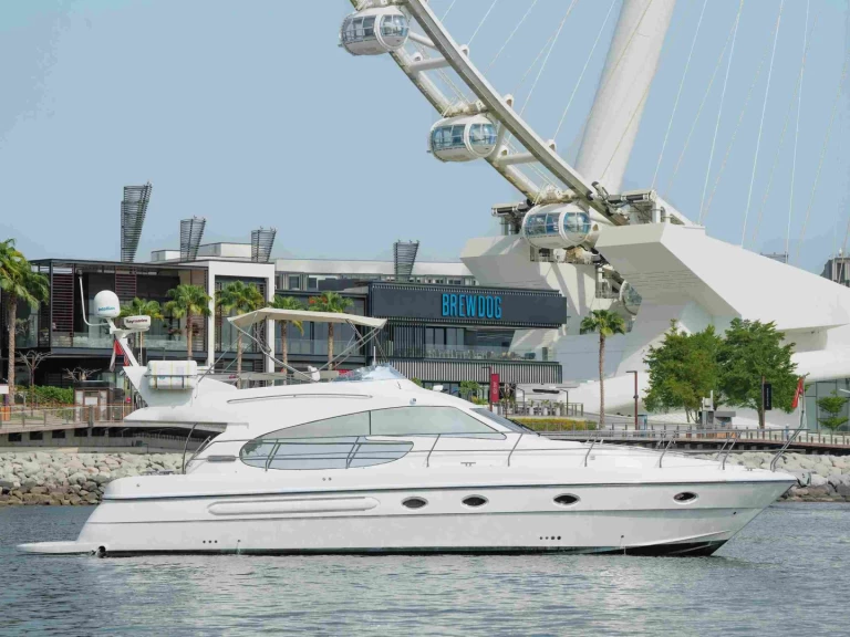 Pronajmout si As Marine 52 v Dubai Marina