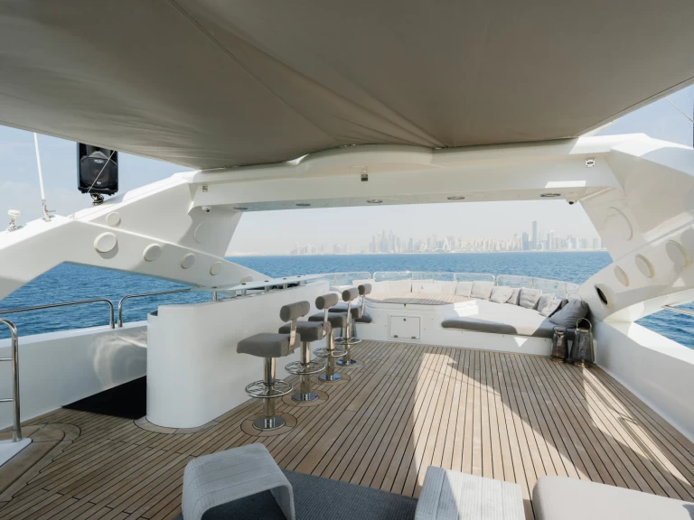 Pronájem lodi Sunseeker Encore v Dubaï harbour na Samboatu