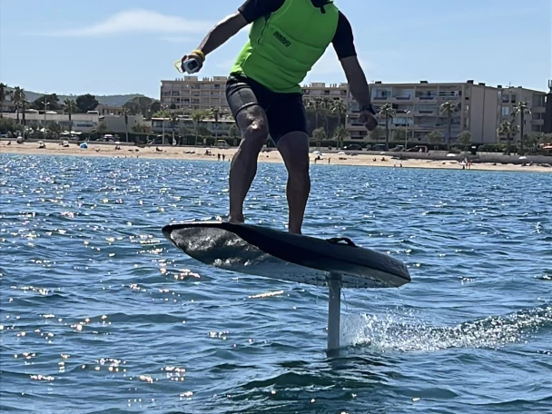 Pronájem Katamarán Fountaine Pajot s licencí