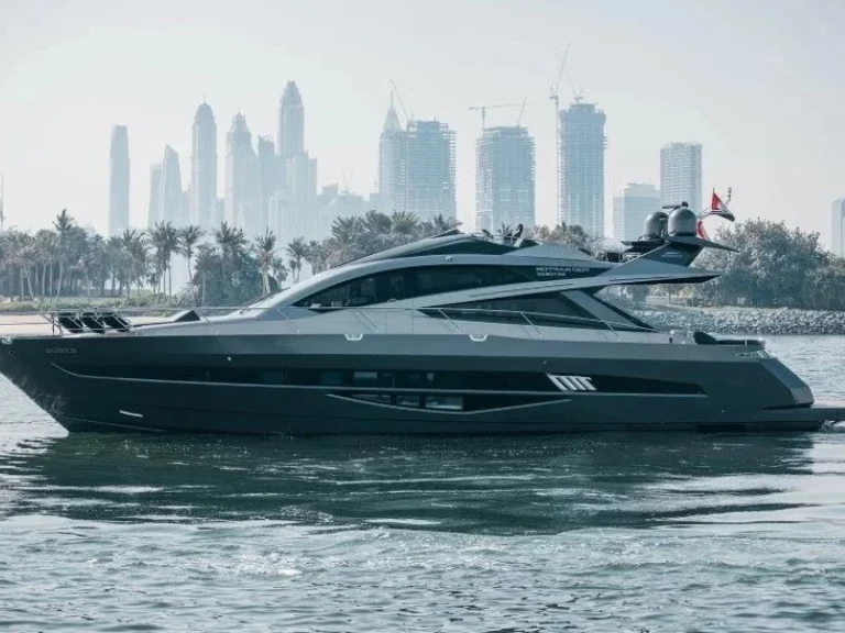 Pronájem Jachta v Dubai Marina -Galeon 70