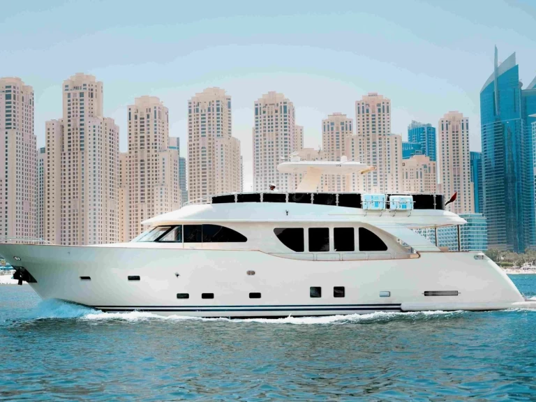 Pronájem lodi CLASSICO 80 v Dubai Marina na Samboatu