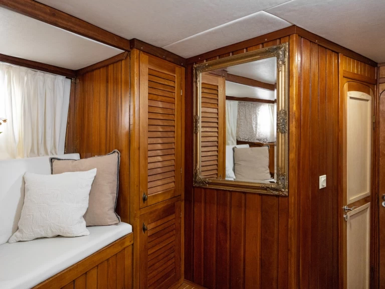 Pronájem lodi  Gulet v Dubrovník na Samboatu