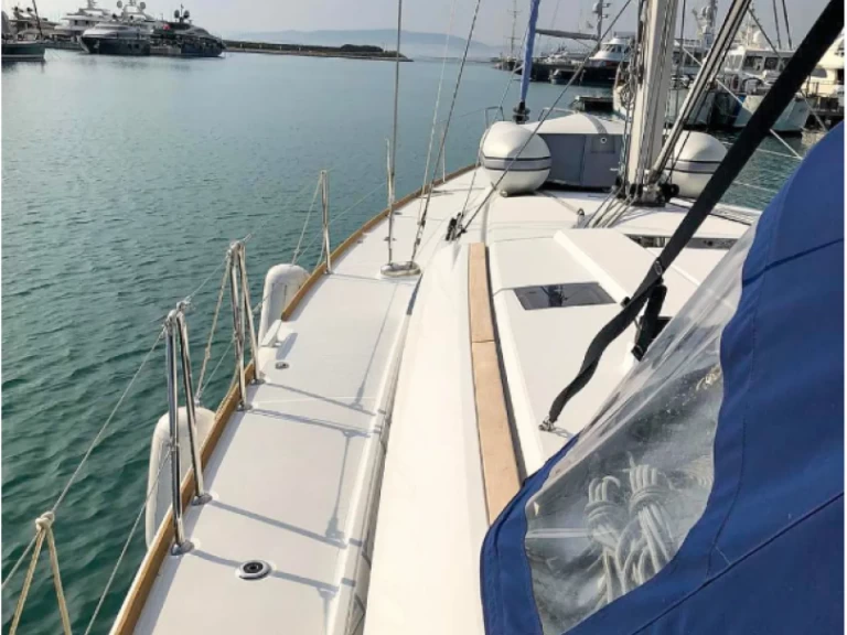 Pronájem jachty v Paleros -Jeanneau Sun Odyssey 519 na Samboatu