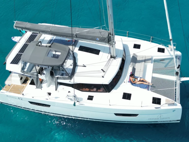 Pronájem Katamarán v Hyeres -Fountaine Pajot Astrea 42