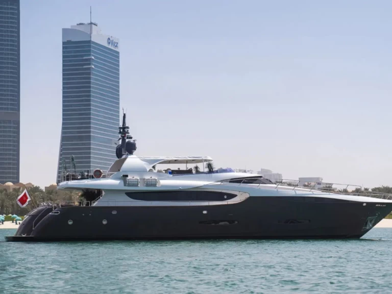 Pronájem Jachta v Dubai Marina -NEDSHIP 100’ 
