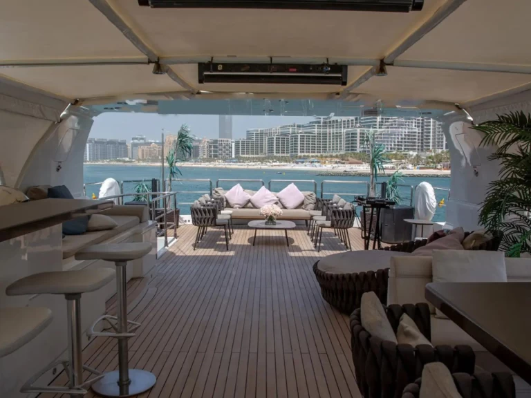 Pronájem Jachta NEDSHIP s licencí