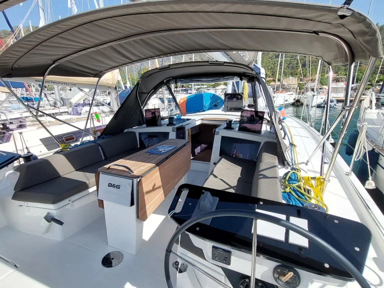 Pronájem jachty v Göcek  -Dufour Dufour 41 na Samboatu