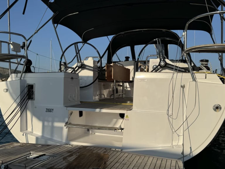 Plachetnice k pronájmu v Trogir za nejlepší cenu