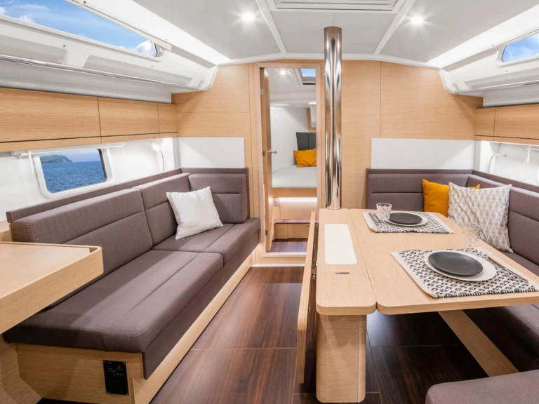 Pronájem lodi Hanse Hanse 418 v Trogir na Samboatu