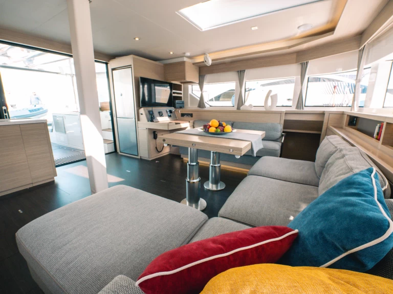 Pronajmout Katamarán se skipperem či ne Lagoon v Capo d'Orlando