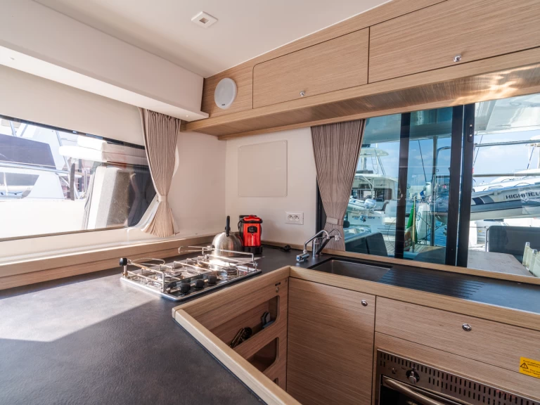 Pronájem Katamarán v Castellammare del Golfo -Lagoon Lagoon 42