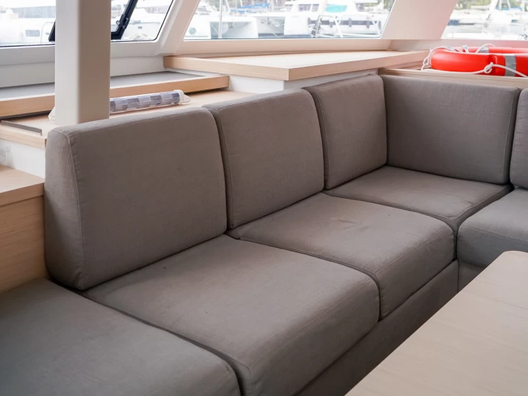 Katamarán k pronájmu v Furnari za nejlepší cenu