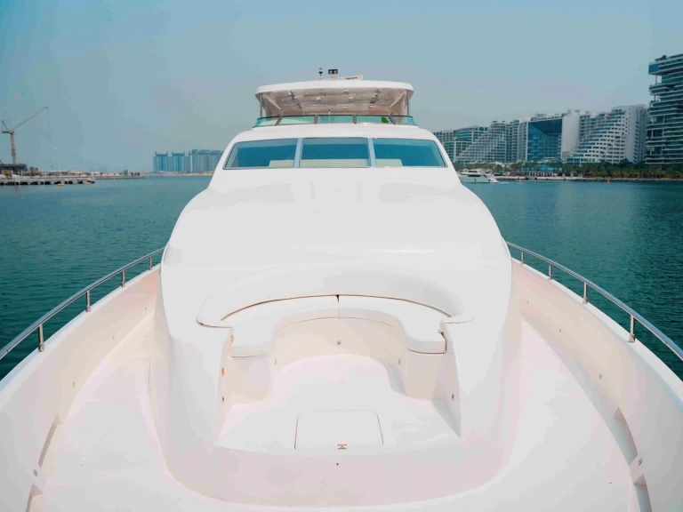 Pronajmout Jachta se skipperem či ne Majesty Yachts v Dubai Marina