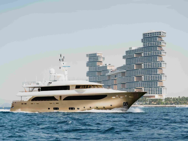 Pronájem lodi Dubai Marina lákavé ceny 150