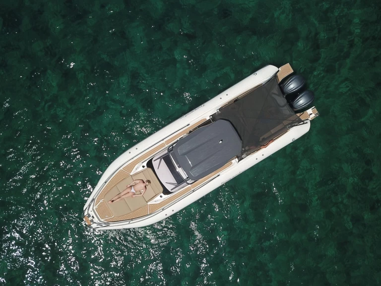 Pronájem lodi Marine de Sant'Ambrogio lákavé ceny Tempest 1000 WA