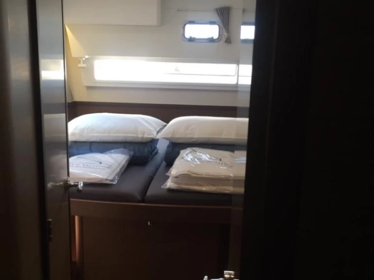 Pronájem Katamarán Lagoon s licencí