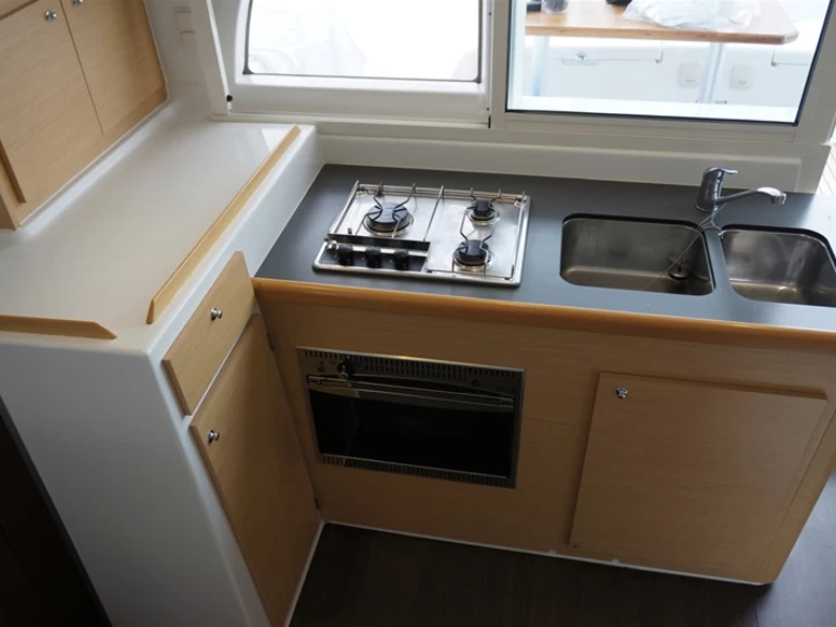 Katamarán k pronájmu v Gouvia za nejlepší cenu