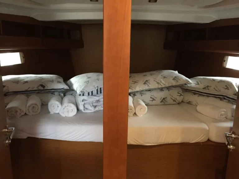 Pronájem lodi Jeanneau Sun Odyssey 479 v Donji Seget na Samboatu