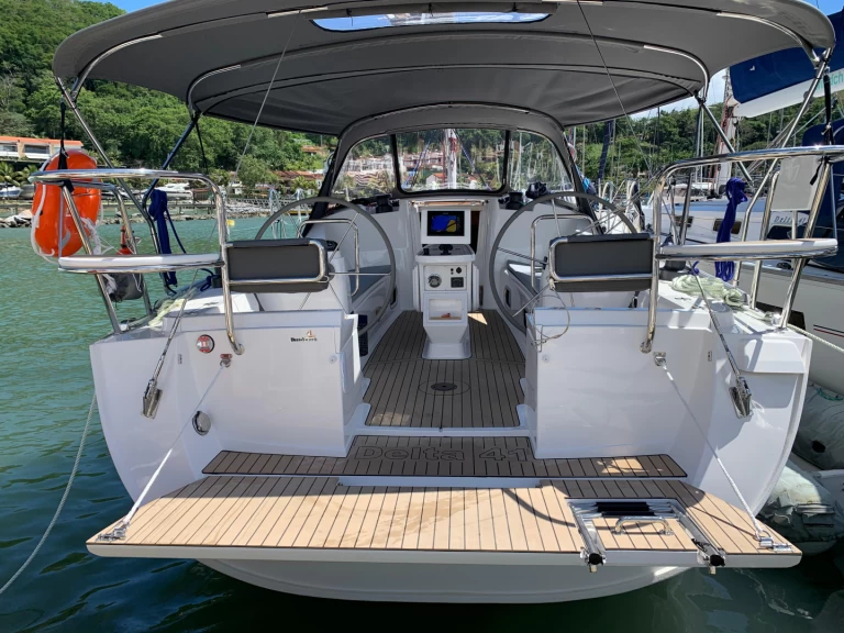 Pronajmout Plachetnice se skipperem či ne Delta Yachts v Paraty